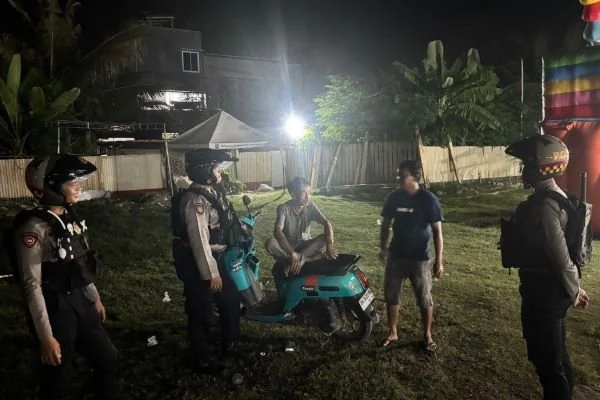Sat Samapta Polres Sinjai saat patroli malam (Dok : Ist).