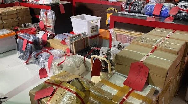 barang bukti uang palsu (Dok: Atri KabarMakassar)