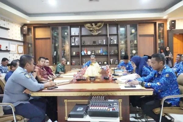 Unit Patmor Sat Samapta Polres Bantaeng saat melakukan patroli di titik rawan. (Ist).