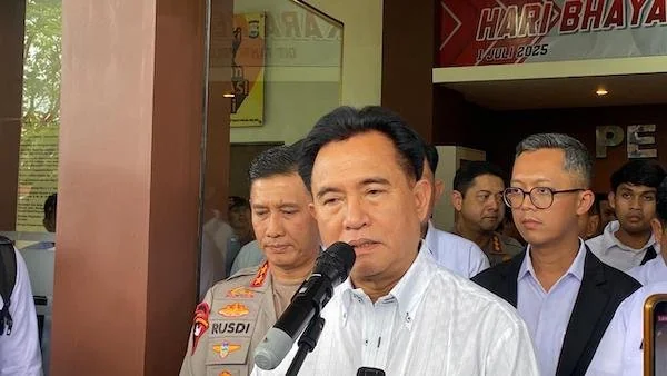 Menteri Koordinator Bidang Hukum, Hak Asasi Manusia, Imigrasi, dan Pemasyarakatan, Yusril Ihza Mahendra  (Dok: Atri KabarMakassar)