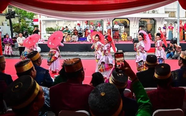 Peserta Karnaval Bulan Budaya, (Dok: KabarMakassar).