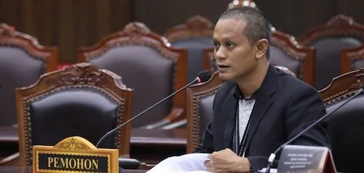 Pemohon, Ardi Usman menyampaikan perbaikan permohonan pada sidang pengujian Undang-Undang Nomor 7 Tahun 2017 tentang Pemilihan Umum mengenai pembatasan pendidikan jabatan anggota legislatif, (Dok: Ist).