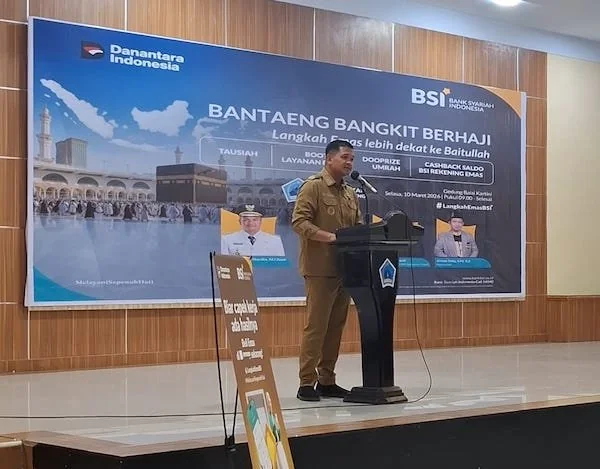 Bupati Bantaeng, M Fathul Fauzy Nurdin saat membuka sosialisasi perencanaan ibadah haji sejak dini melalui program bertajuk Bantaeng Bangkit Berhaji 2026. (Ist).