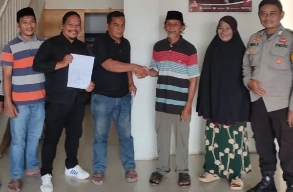 Proses problem solving yang dilakukan oleh Polsek Mamuju (Dok : Ist).
