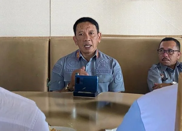 Kepala Kantor Wilayah Kementerian Hukum  Sulawesi Selatan (Kakanwil Kemenkum Sulsel) Andi Basmal (Dok : Ist).