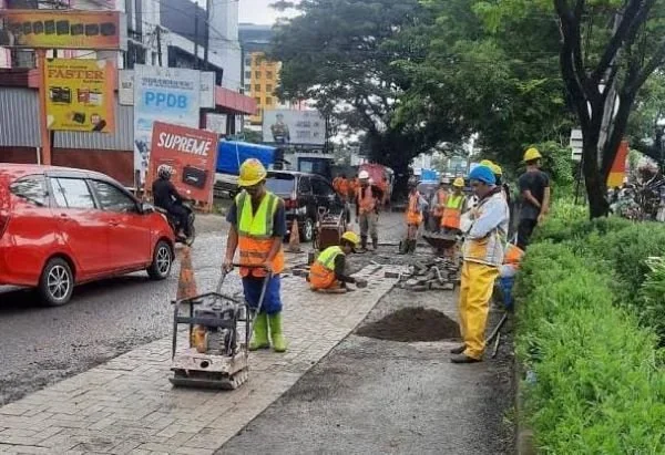 Penggunaan paving block di Jalan Hertasning (Dok: Int)