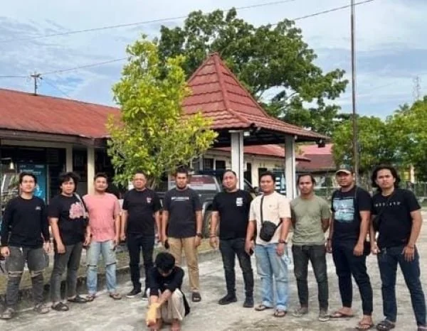 Tim Passaka Polres Majene saat berhasil menangkap pelaku (dok:ist)