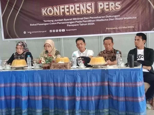 Komisi Pemilihan Umum (KPU) Kota Parepare, Sulawesi Selatan mengumumkan perihal persyaratan calon wali kota Parepare melalui jalur independen digelar di hotel Kenari, Jumat (3/5). Dok IST