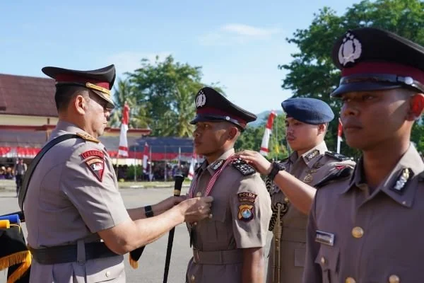 Kapolda Sulbar saat menutup  (/Diktukba Polri  2024 di SPN Mekkatta (Dok : Ist).