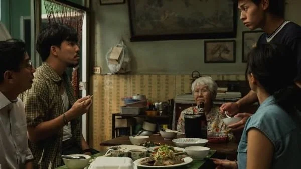 Film How to Make Millions Before Grandma Dies (Dok : ist)