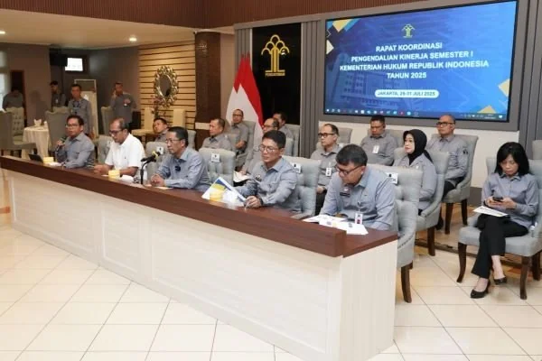 Konferensi pers terkait capain kinerja Kemenkum di gedung BPSDM Kemenkum (Dok : Ist).