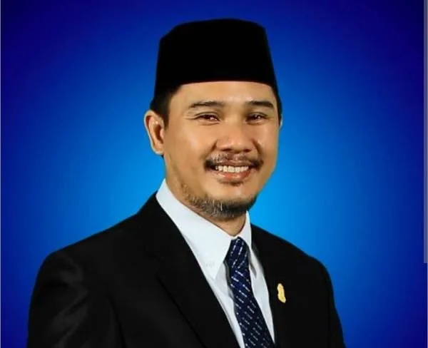 Plt Direktur Utama Perumda Parkir Makassar Raya, Adi Radyid Ali (Dok : Int).
