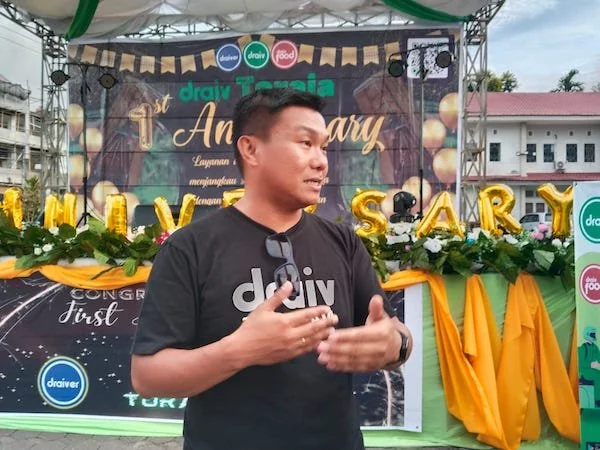 Owner Draiv, Ian Celasa (Foto : Dok. Jerni Bening KabarMakassar).