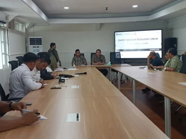 RDP Komisi C DPRD Kota Makassar antara PT Bomar dan KIMA, (Dok: Sinta KabarMakassar).