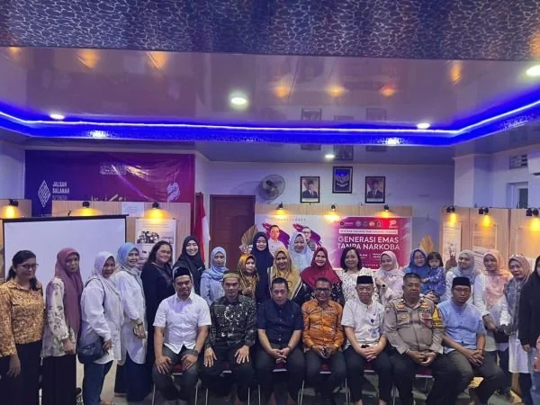 Foto bersama Ahmadiyah bersama peserta dan pemateri. Dok: Ist