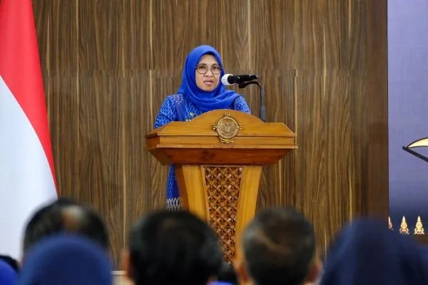 Bupati Gowa, Sitti Husniah Talenrang saat Memberikan Sambutan (Dok: Ist).