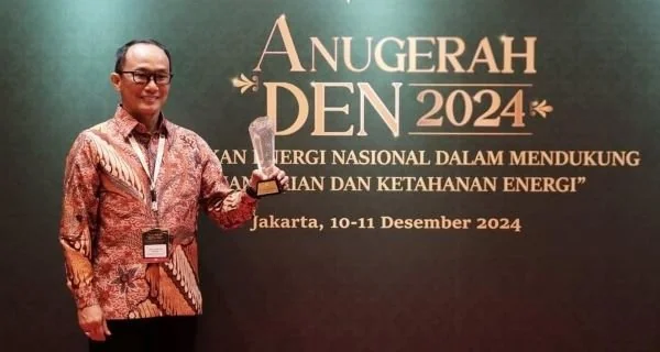 Pj Gubernur Sulsel, Prof Zudan Arif Fakrulloh di Penghargaan DEN 2024 (Dok: Ist)