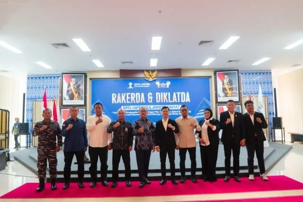 Rapat Kerja Daerah (Rakerda) dan Pendidikan dan Pelatihan Dasar (Diklatda) yang dihadiri Gubernur Sulbar Suhardi Duka. Dok. Ist