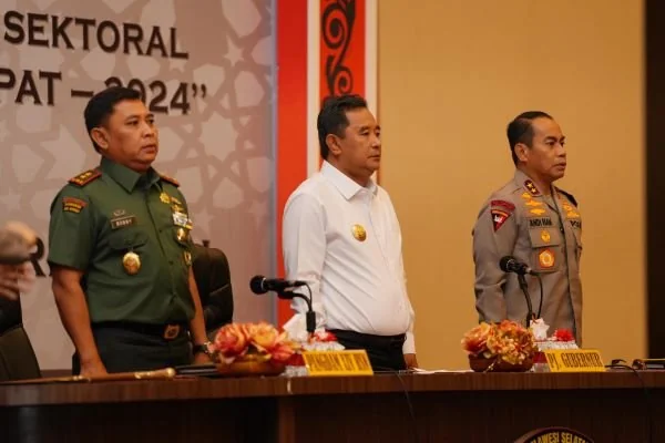 Berikut Imbauan Pj Gubernur Sulsel Terkait Perjalan Arus Mudik Lebaran.