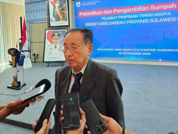 Tokoh pembentukan Provinsi Sulawesi Barat, Prof. Basri Hasanuddin. Dok. Ist