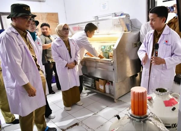 Pj Gubernur Sulsel, Prof Zudan Arif Fakrulloh di Pucak Maros (Dok: Ist)