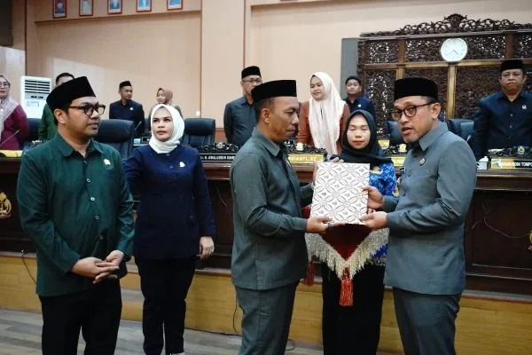 Rapat Paripurna Tingkat II DPRD Kabupaten Jeneponto dalam rangka penyampaian rekomendasi terhadap Laporan Keterangan Pertanggungjawaban (LKPJ) Bupati Jeneponto Tahun Anggaran 2025. (Dok: Ist)