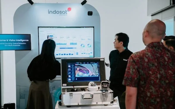 Indosat Business secara resmi meluncurkan Vision AI sebagai solusi pengawasan cerdas berbasis AI untuk efisiensi dan keamanan bisnis (Dok: Ist)