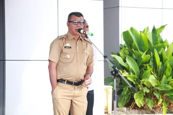 Bupati Bulukumba Andi Muchtar Ali Yusuf saat memimpin Apel Gabungan OPD (Dok: Ist)