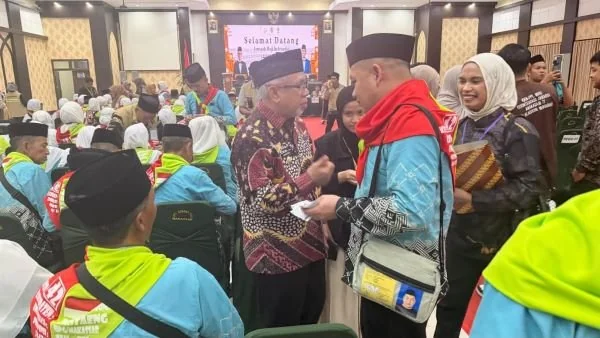 Rombongan CJH Bantaeng di Embarkasi Makassar. (Dok: Ist)