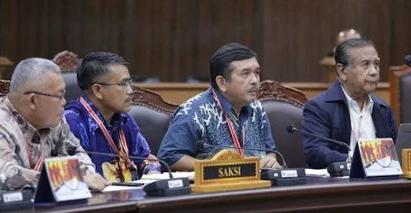 Ahli dan Saksi Pemohon 139/PUU-XXIII/2025 saat memberikan keterangan dalam Sidang Perkara Nomor 139/PUU-XXIII/2025 (Dok: Ist).