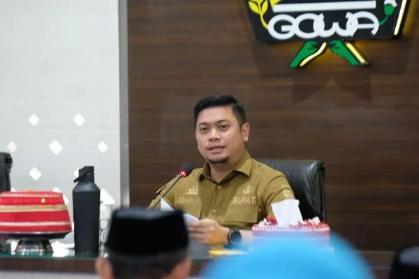 Bupati Gowa, Adnan Purichta Ichsan.