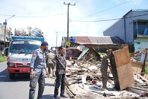 Suasana Relokasi PKL di Makassar (Dok: Ist).