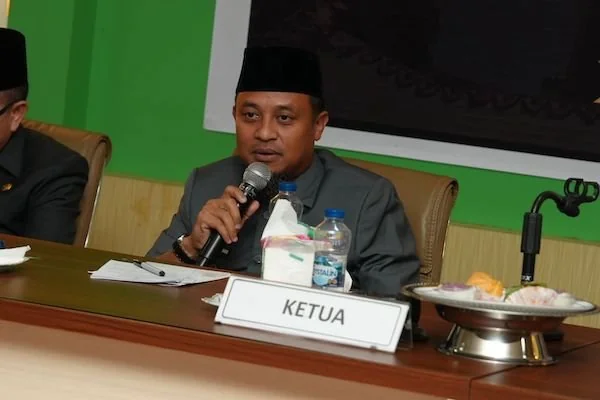 Gubernur Sulawesi Selatan, Andi Sudirman Sulaiman saat Menyampaikan Laporan Keterangan Pertanggungjawaban (LKPJ) akhir Tahun Anggaran 2025 (Dok: Ist).