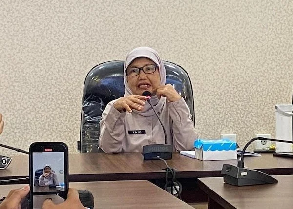Kepala Bidang Pendapatan Asli Daerah Bapenda Sulsel, Darmayani Mansur saat menjadi narasumber di Kantor Bapenda Sulsel (Dok: Nofi KabarMakassar)