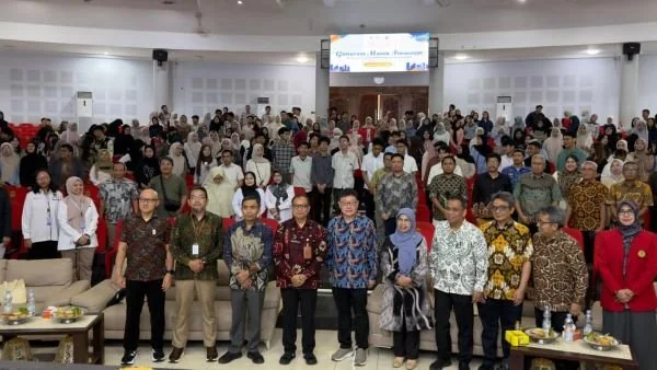 Seminar edukasi keuangan yang dengan tema Generasi Melek Finansial: Menata Dana Pensiun di Tengah Disrupsi dan Risiko Keuangan (Dok: Ist)