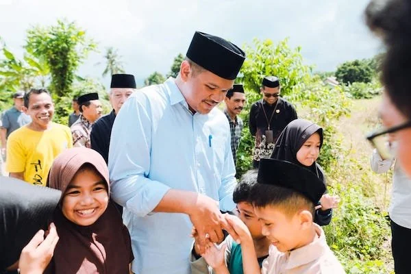 Bupati Bantaeng, M. Fathul Fauzy Nurdin saat menghadiri Dialog Pendidikan Madrasah Tsanawiyah (MTs) Negeri Bantaeng, Jalan Parela Dampang, Bantaeng. (Ist).