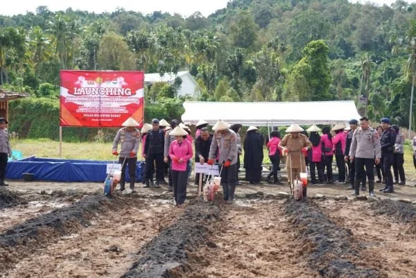 Launching Program Pekarangan Pangan Lestari (Dok : Ist).