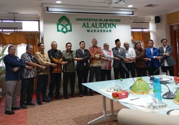 FGD dan Kuliah Tamu "Kerja Sama Penelitian, Program Magang, dan KKN Internasional dalam Mendukung Kerja Sama ASEAN" (Dok : Ist).