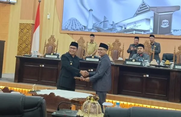 Penyepakatan Ranperda APBD Kota Makassar Tahun Anggaran 2025 (Dok : Ist).