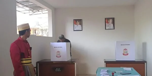 Suasana Pemilahan Ketua RT di Makassar (Dok: Sinta KabarMakassar).