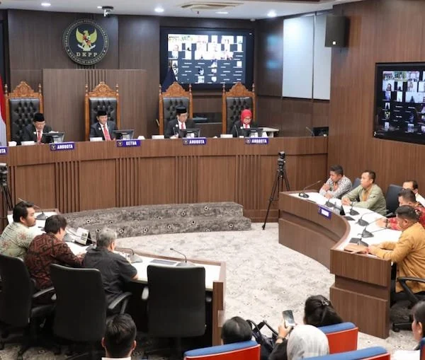 Ilustrasi suasana persidangan DKPP, di ruang sidang DKPP, Jakarta. (Foto: Instagram DKPP)