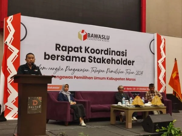 Rakor Bawaslu Maros bersama stakeholder dalam rangka pengawasan tahapan pemilihan di Kabupaten Maros (Dok : Atri kabarMakassar).