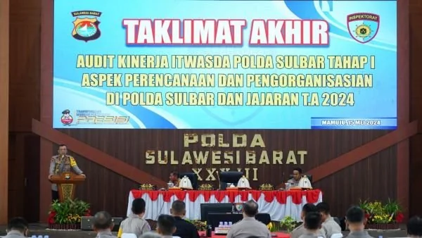 Kegiatan taklimat akhir audit kinerja tahap I 2024 di aula Mapolda Sulbar.