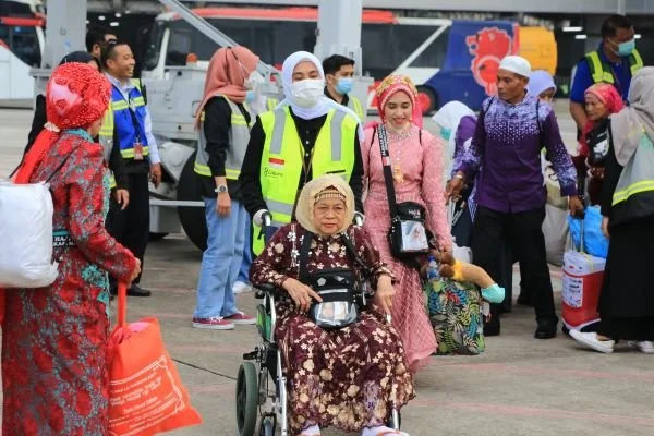 Jemaah haji kloter 40 tiba di Makassar (Dok : Ist).