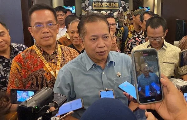 Wakil Menteri Koperasi, Ferry Juliantono pada Rembuk Nasional Himpuni yang berlangsung di Four Points Hotel by Sheraton (Dok: Nofi KabarMakassar)