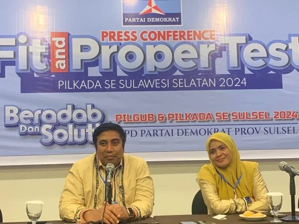 Pasangan petahana bakal Calon Bupati dan Wakil Bupati Kabupaten Maros, A.S Chaidir Syam dan Suhartina Bohari.
