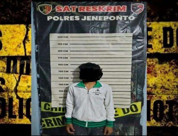 ARN, AR, dan MAA, pelaku pembusuran saat diamankan Tim Resmob Pegasus Polres Jeneponto. (Dok: Ist).