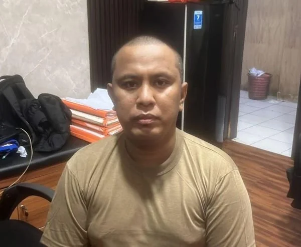 Israil, oknum polisi yang terlibat perkara dugaan penipuan rekrutmen Calon Siswa (Casis) Polri. (Dok: Ist)