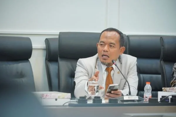 Anggota Komisi IV DPR RI dari Fraksi PKS, Riyono Caping, (Dok: Ist).