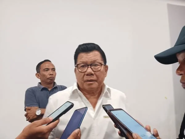 Mantan Ketua DPW Nasdem Sulbar Anwar Adnan Saleh (Dok : Aldy KabarMakassar).